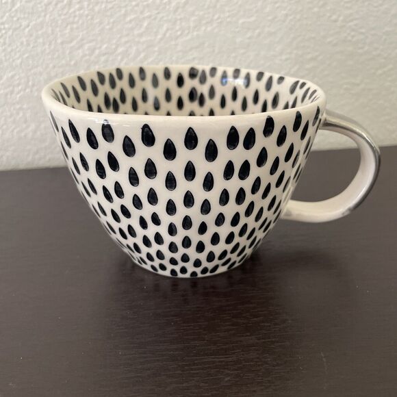 Old Pottery Co Black Drips Drops Bullseye Silver Handle Asymmetrical Mug Cute - Picture 3 of 6